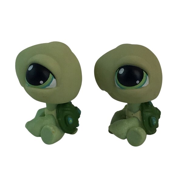 Littlest Pet Shop 321 Turtle Green Eyes 504 Turtle Pink Diamond Eyes Lot of 4 - Picture 2 of 14